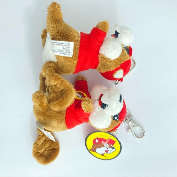 Buc-cees Beavers 4” Mini Stuffed Plush Keychain - Picture 3 of 10